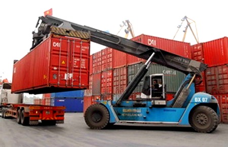  TPHCM quay lại xuất siêu 191 triệu USD trong tháng 5