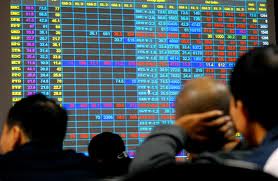 VN-Index tăng 0,9%, thanh khoản xuống thấp nhất 1 tháng