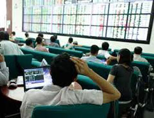 DN niêm yết tự tin hơn trong năm 2013 