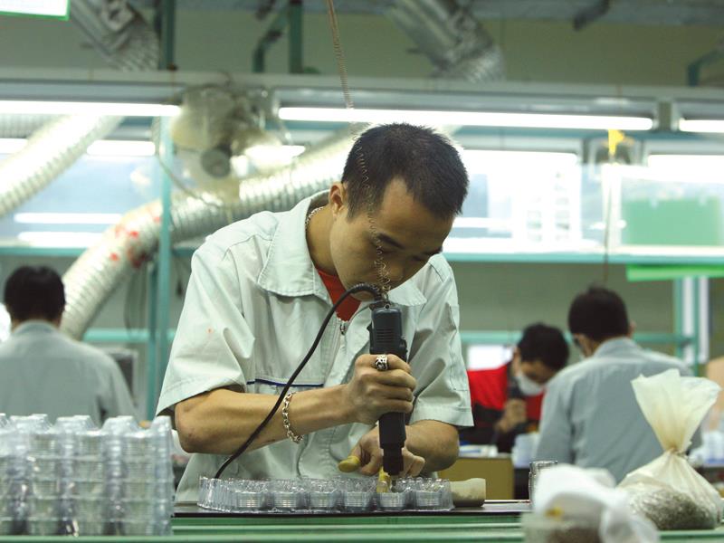 Tính chung 8 tháng đầu năm 2015, IIP ước tăng 9,9%, cao hơn cùng kỳ các năm trước. Ảnh: Đức Thanh